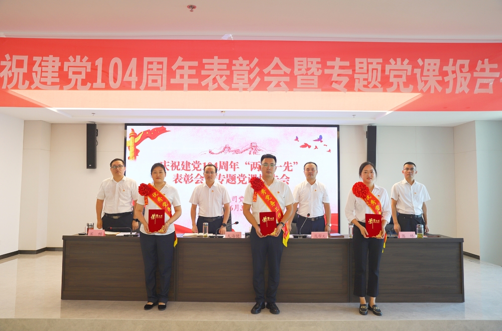 7de33c640e6a4bf199f0a78817d78ac1.jpg 7de33c640e6a4bf199f0a78817d78ac1.jpg